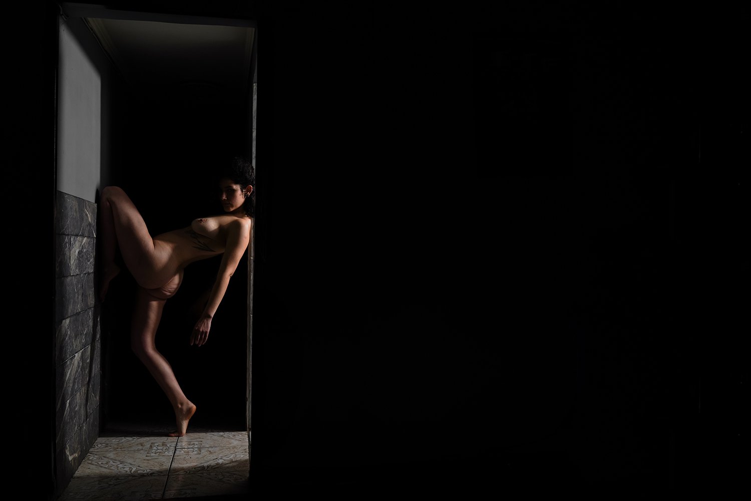 I see in lights and shadows